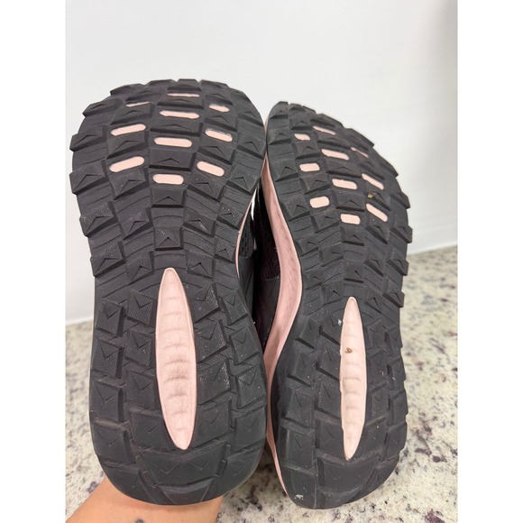 New Balance Nitrel v5 Trail Running Shoes Black Rose Pink WTNTRLB5 Womens 7.5 - Picture 5 of 7
